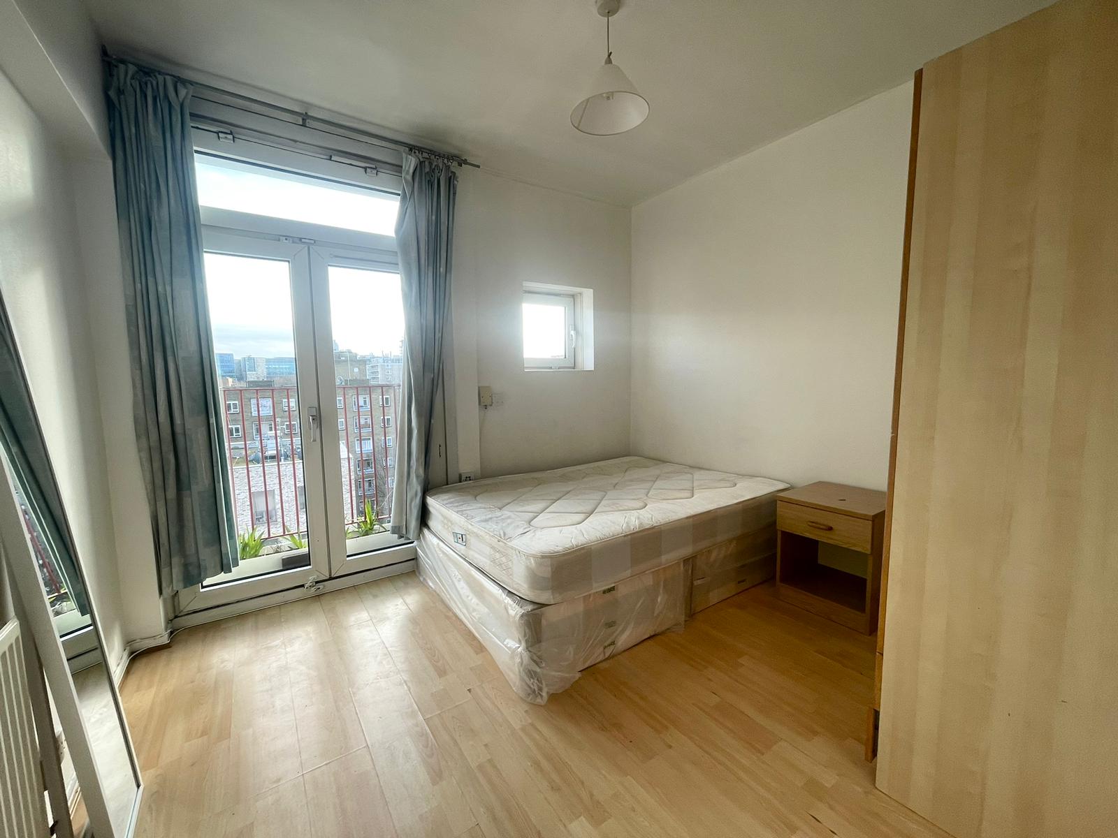 Flat Augustus Street in Greater London