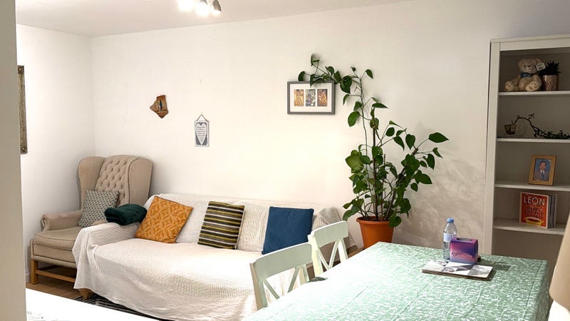 Room Mansfield Heights in Greater London