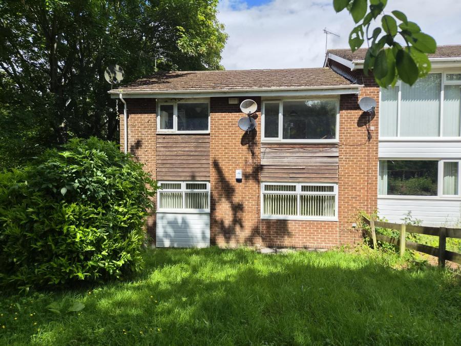 Flat Longwood Close in Gateshead