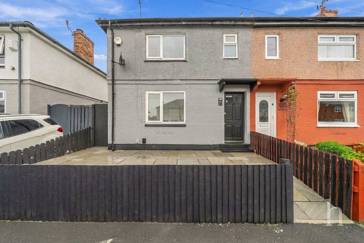 House Juliet Avenue in Bebington