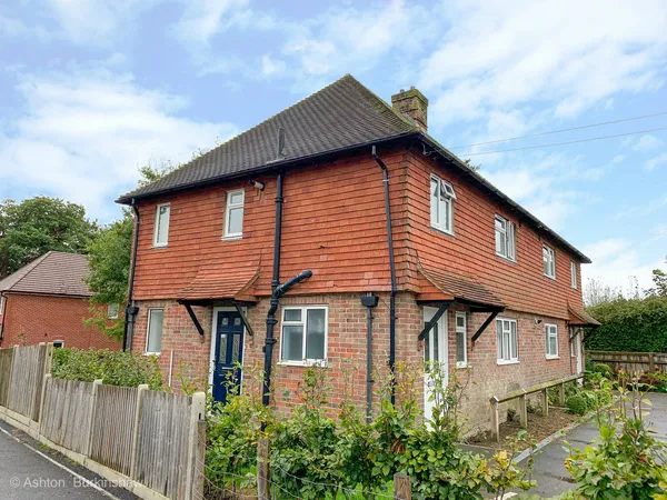 Flat Southmead Close in Wealden