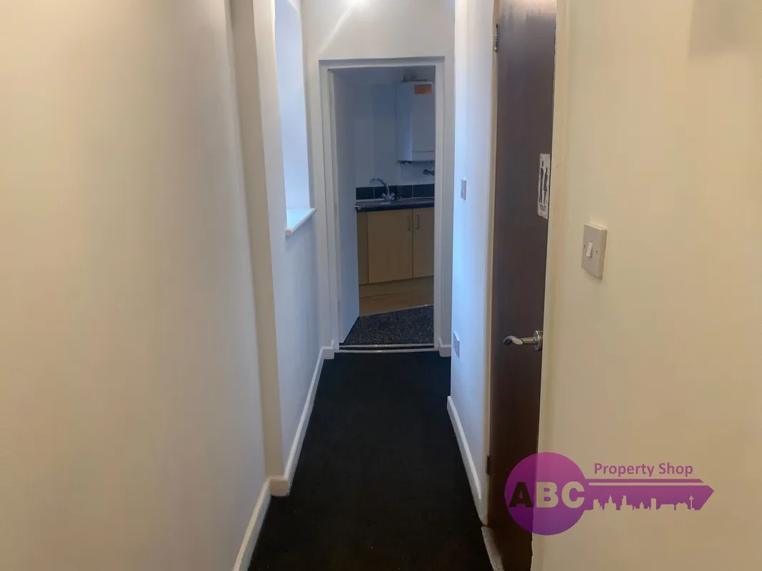 Flat Newton Road in Ellesmere Port