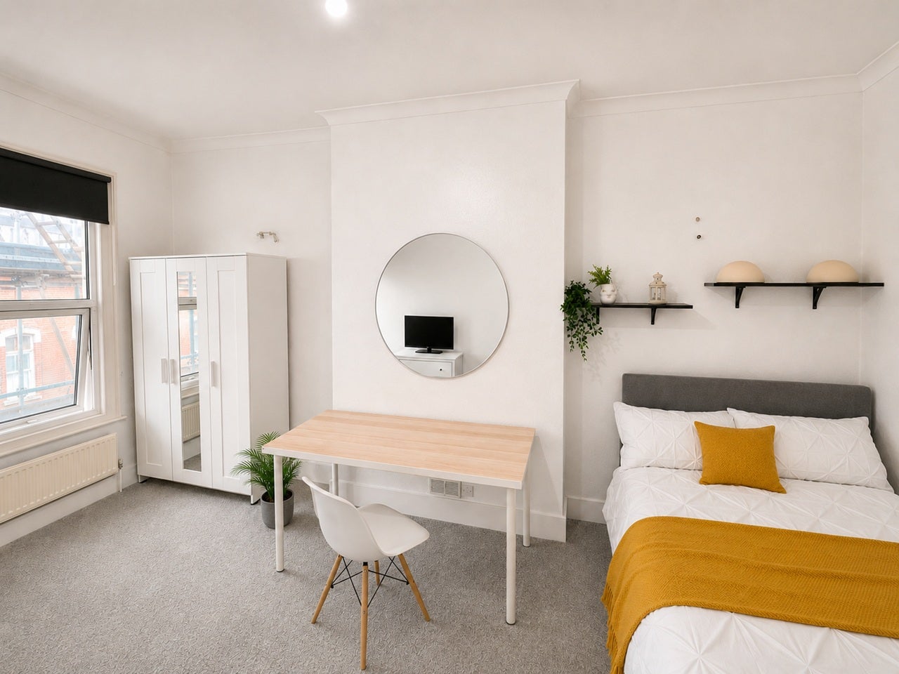 Room Willesden Lane in Greater London