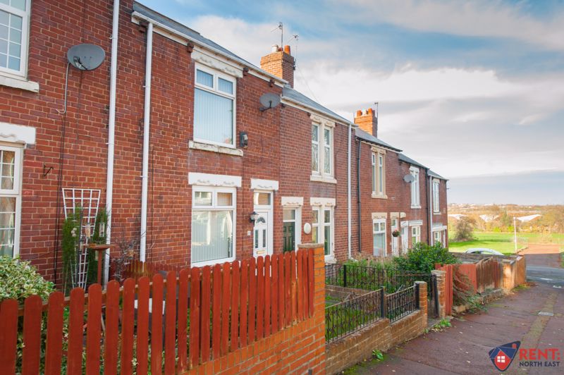 House Helmsdale Avenue in Gateshead