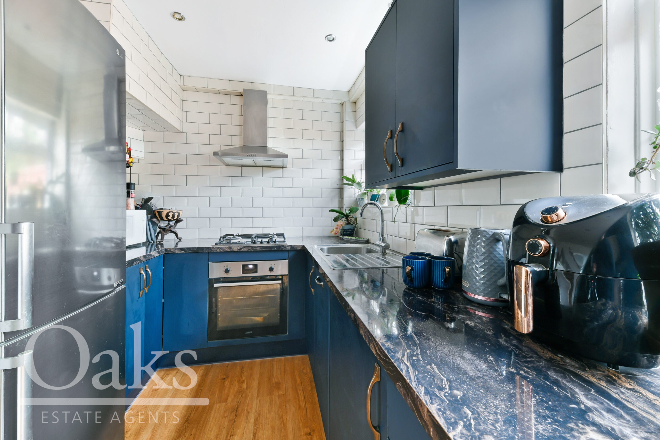 Flat Harrington Road in Greater London