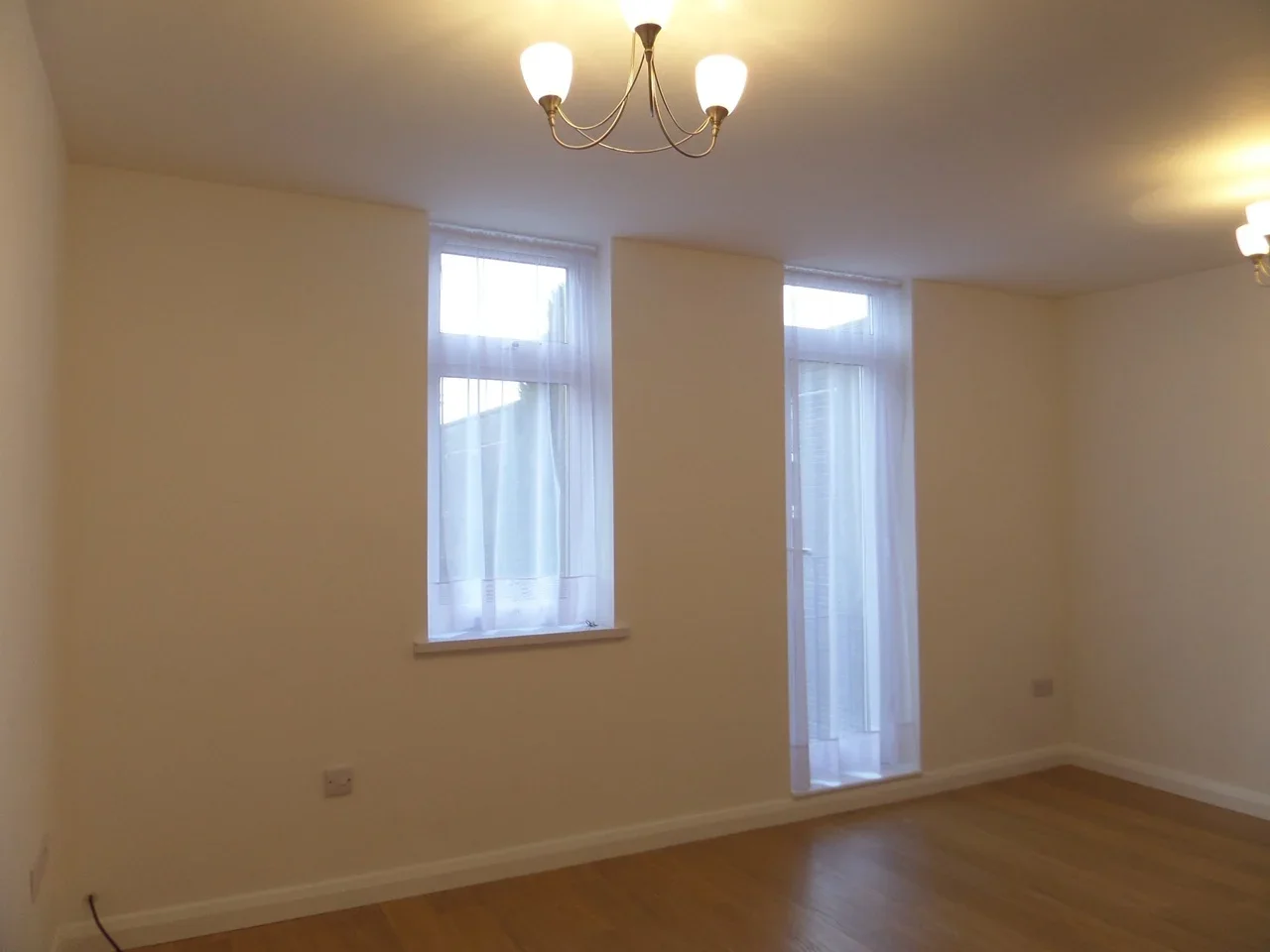 Flat Mayfly Gardens in Greater London