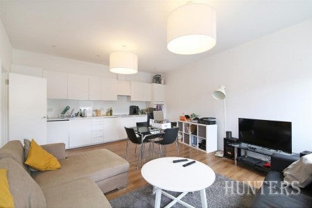 Flat Denmark Hill in Greater London