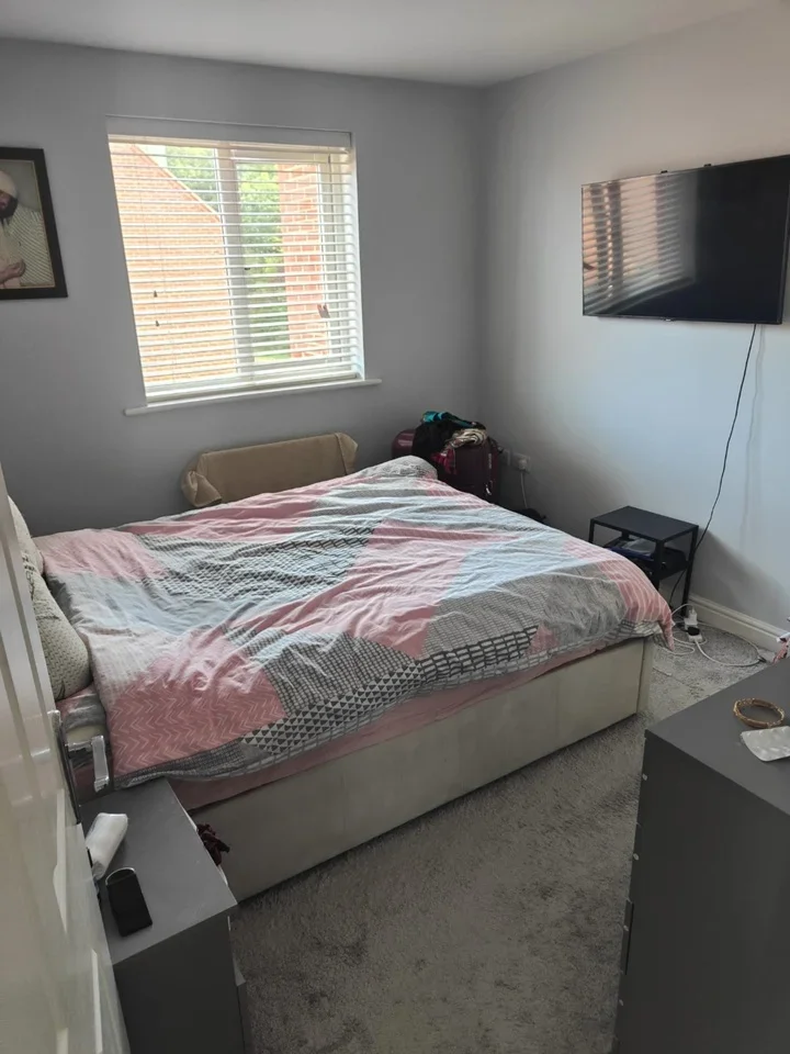 House Pigeon Grove in Bracknell