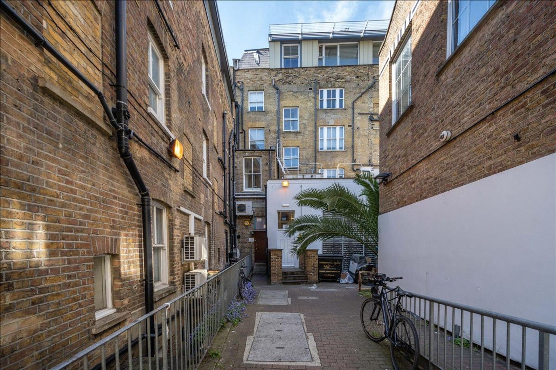 Flat North End Road in Greater London
