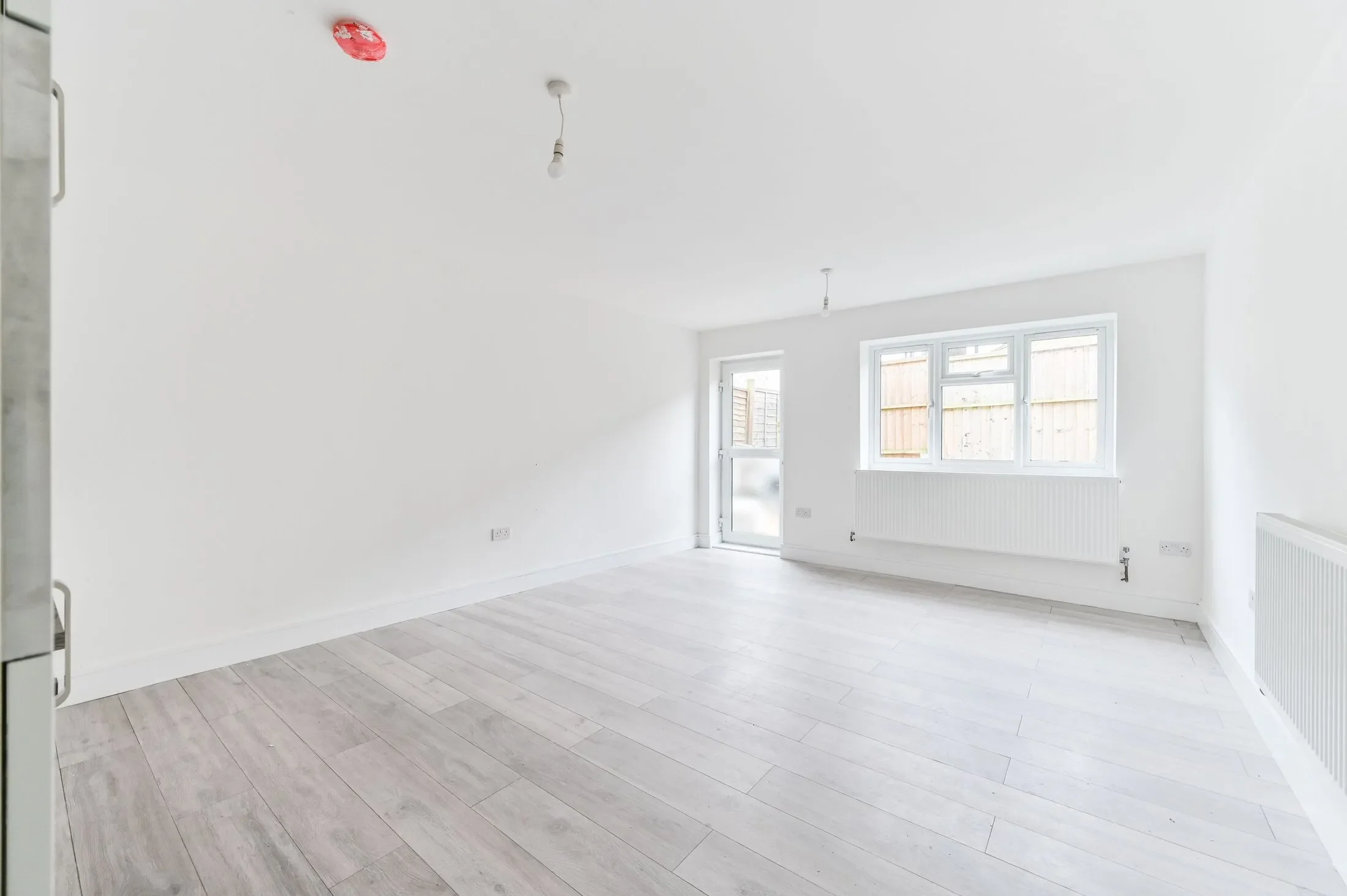 Flat Eland Road in Greater London