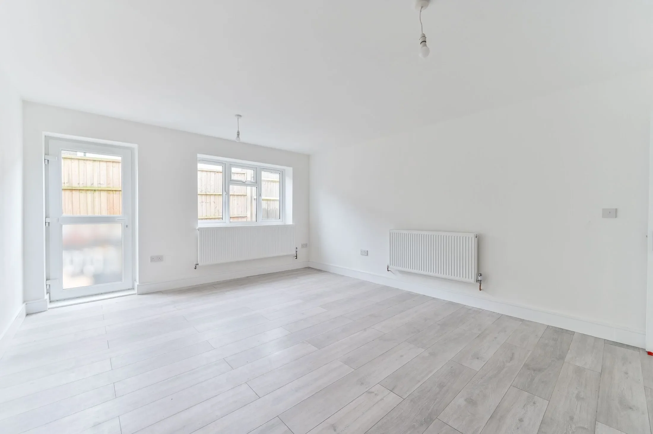 Flat Eland Road in Greater London