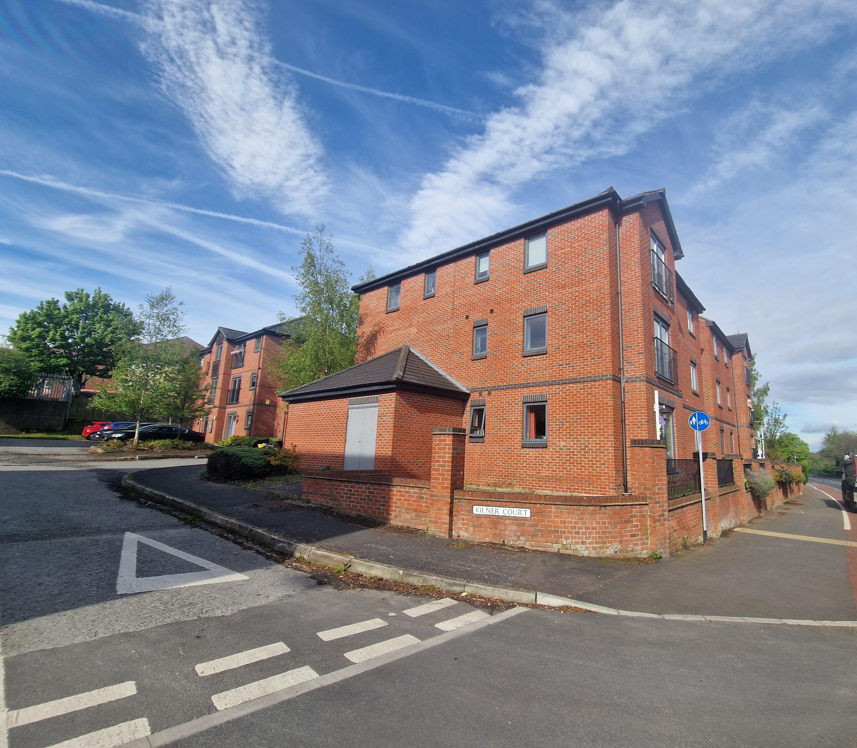 Flat Kilner Way in Castleford