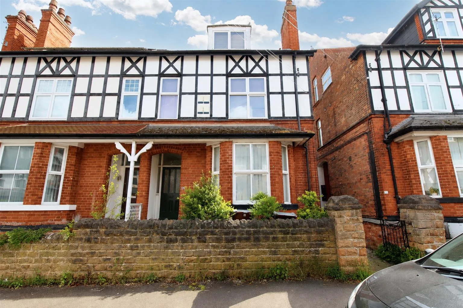 Flat Bingham Road in Nottingham