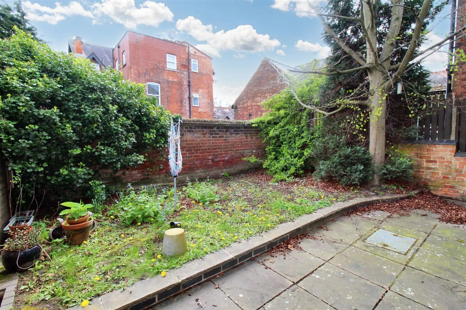 Flat Bingham Road in Nottingham