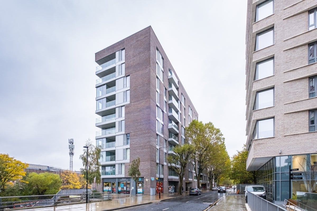 Flat Camley Street in Greater London