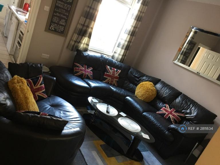 Flat Leek Road in Stoke-on-Trent