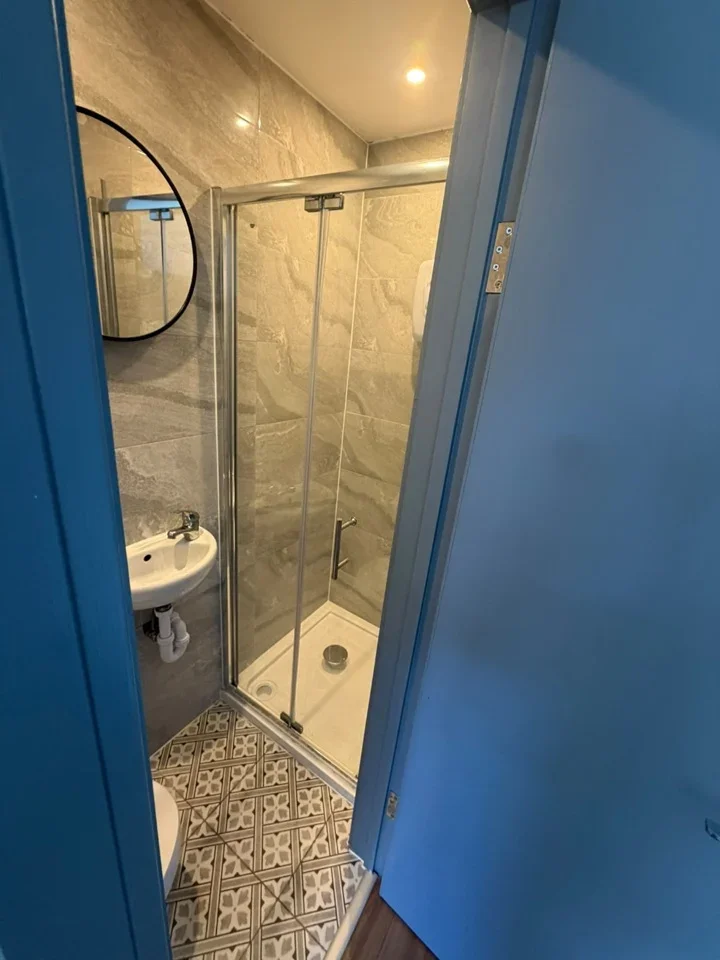 Flat Aycliffe Road in Hertsmere