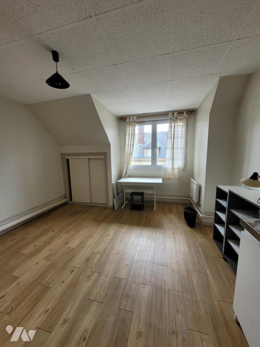 Flat Rue Des Cailloux in Doullens