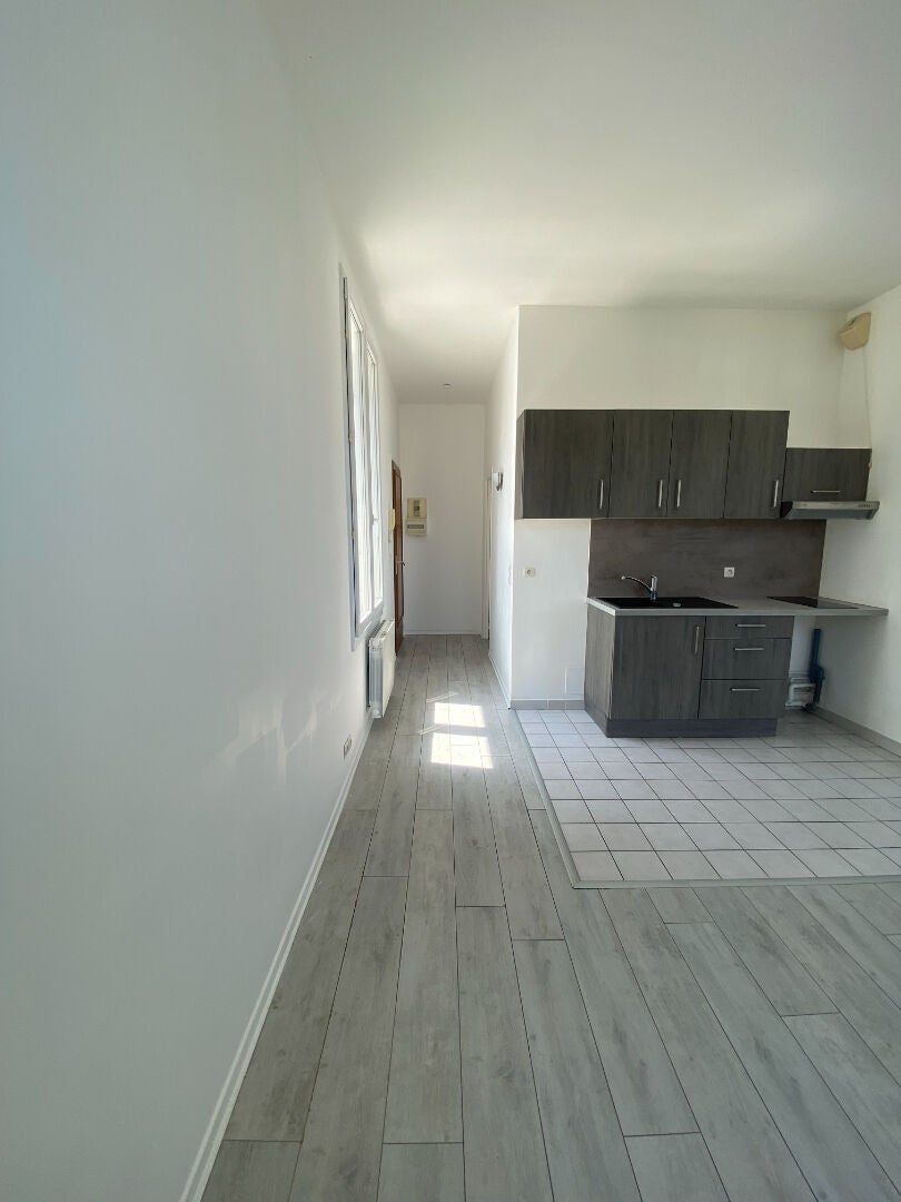 Appartement Rue Louis Tostain à Sainte-Geneviève-des-Bois