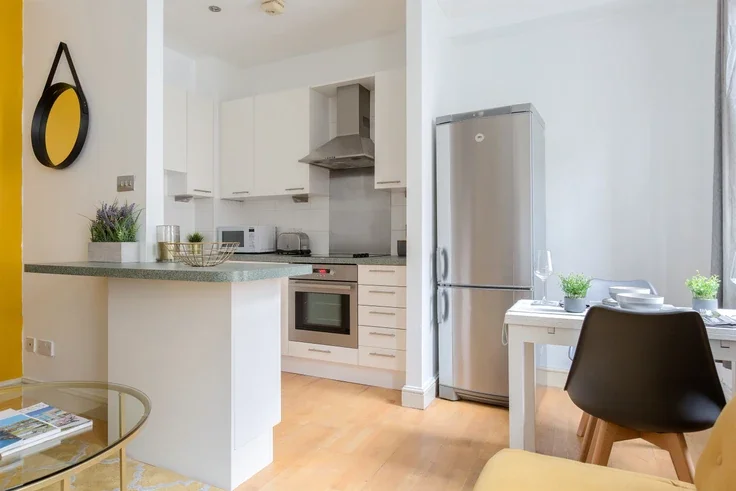 Flat Leyden Street in London