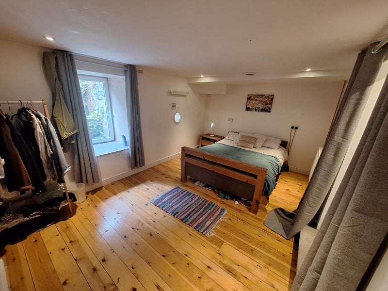 Room Henry Street in Bristol