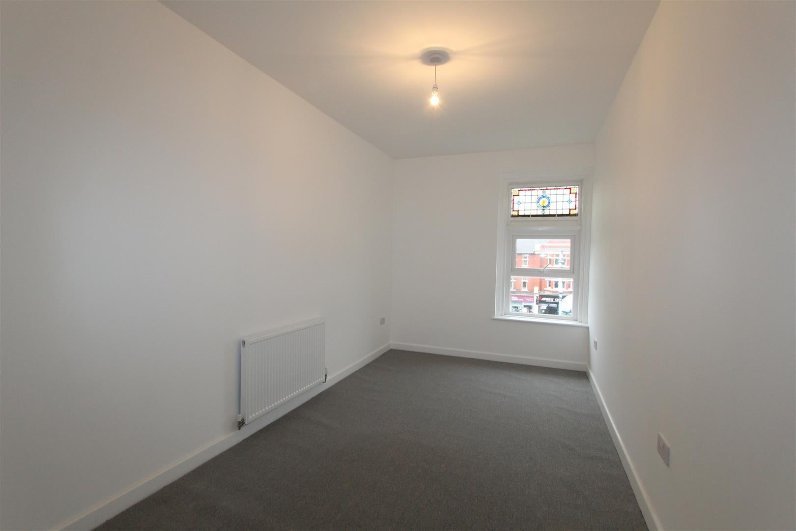 Flat St Annes Road West in Borough of Fylde