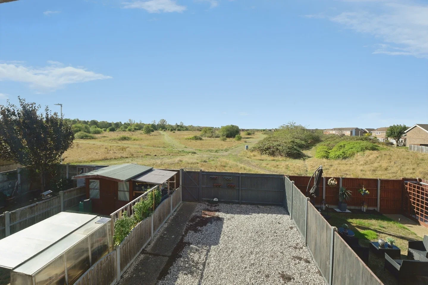 House Dewey Path in Greater London
