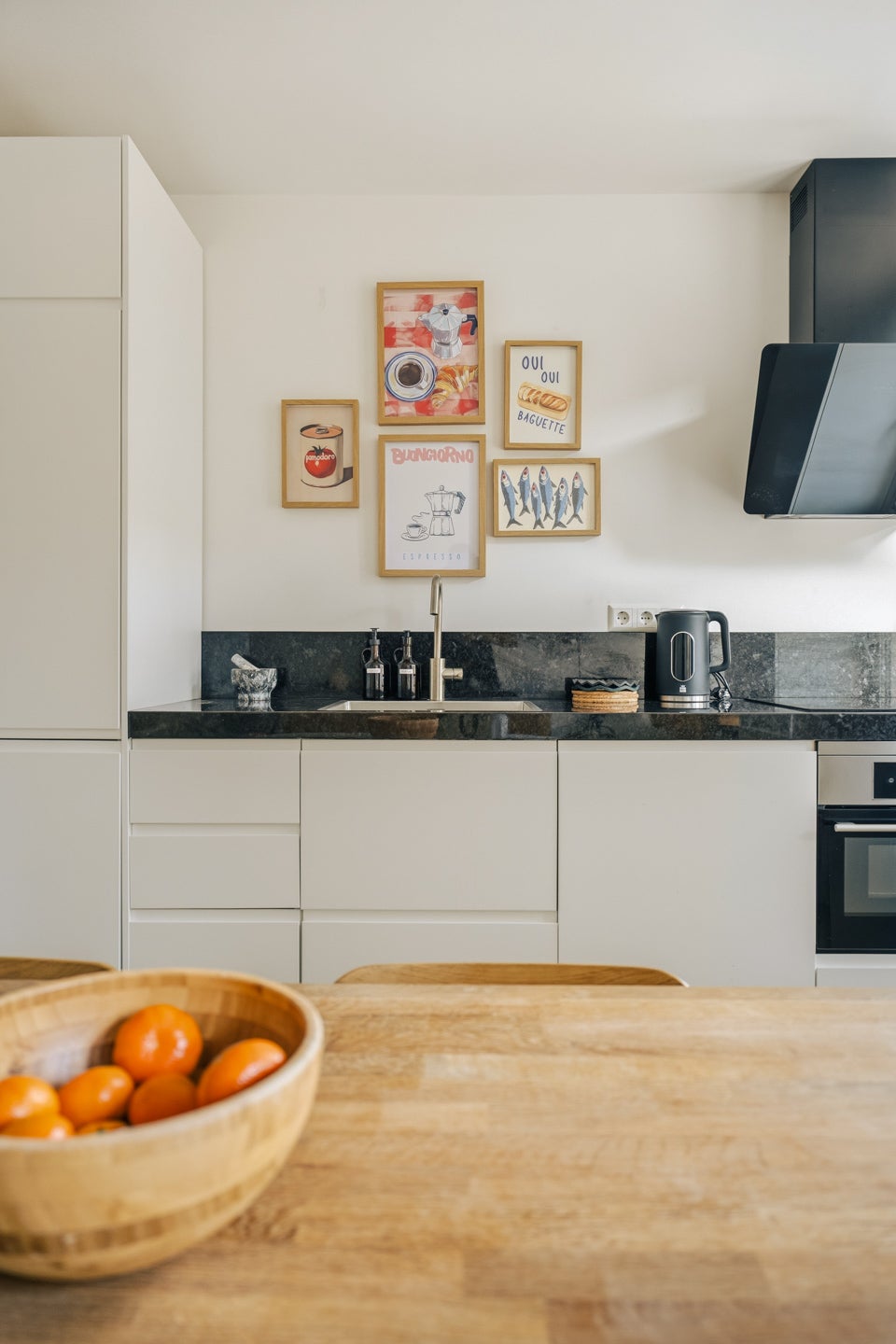 Appartement te koop: Haarlemmermeerstraat 136-2, Amsterdam
