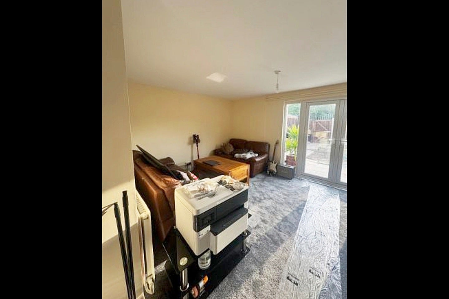 Room Verbena Close in South Ockendon