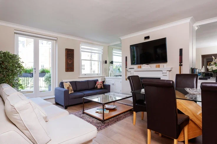 Flat Castellain Road in City of Westminster