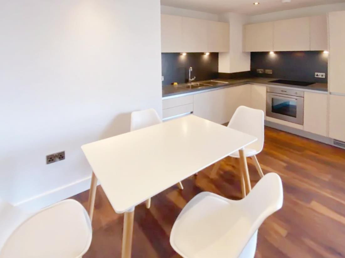 Flat Ordsall Lane in Salford