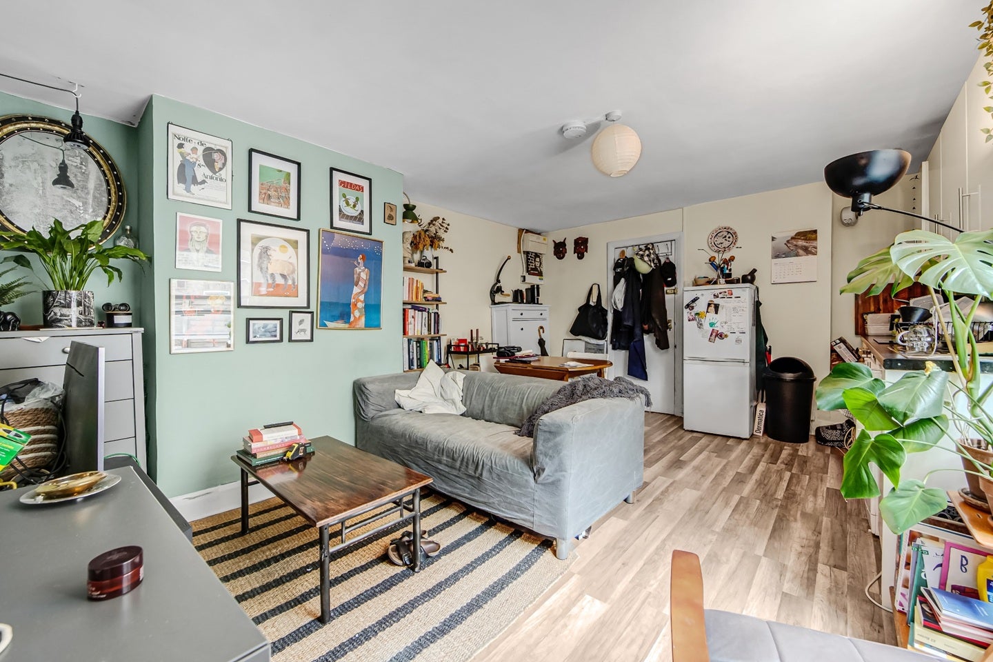Flat Montrell Road in Greater London
