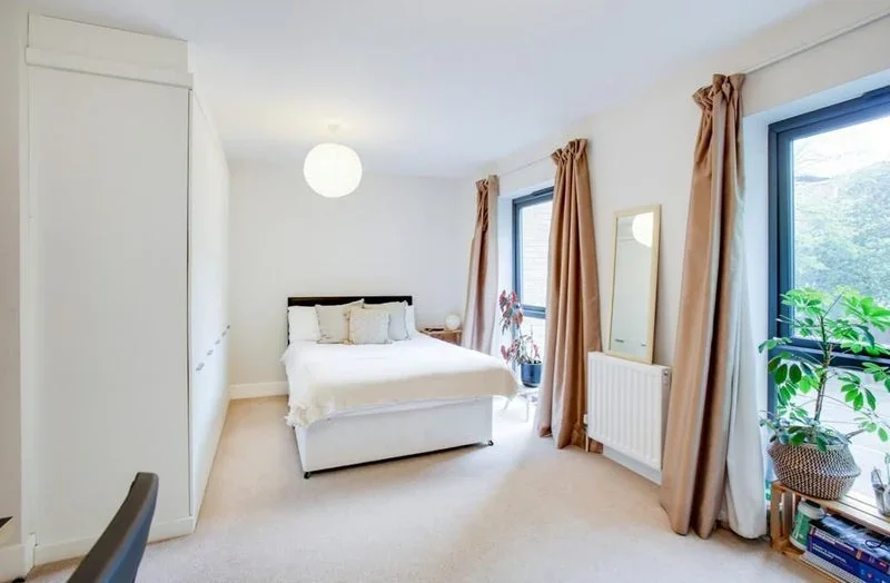 Room Craven Road in Greater London