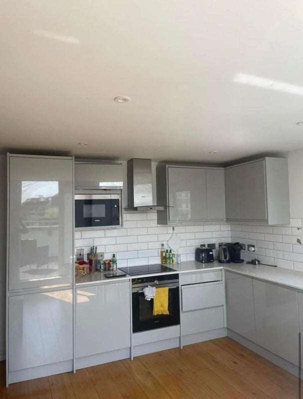 Flat Great Suffolk Street in Greater London