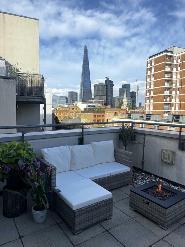 Flat Great Suffolk Street in Greater London
