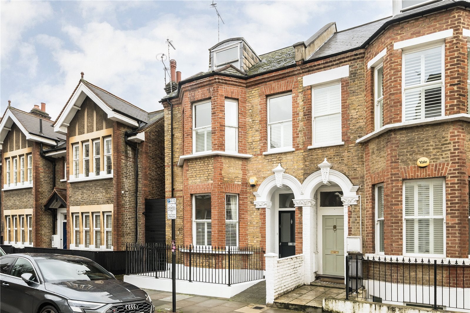House Lettice Street in Greater London