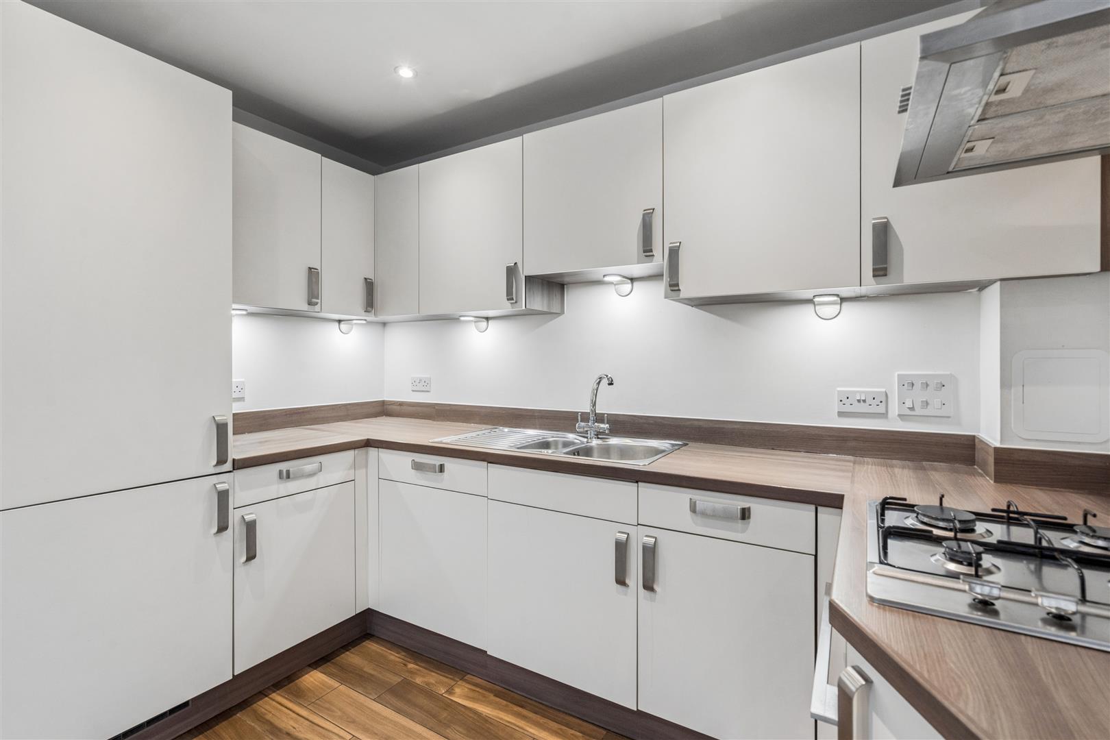 Flat Parkfield in Three Rivers
