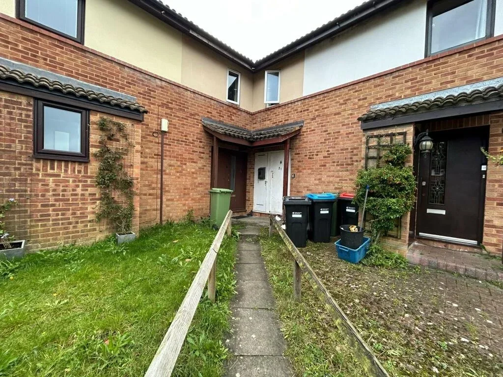 Flat Hadley Place in Milton Keynes