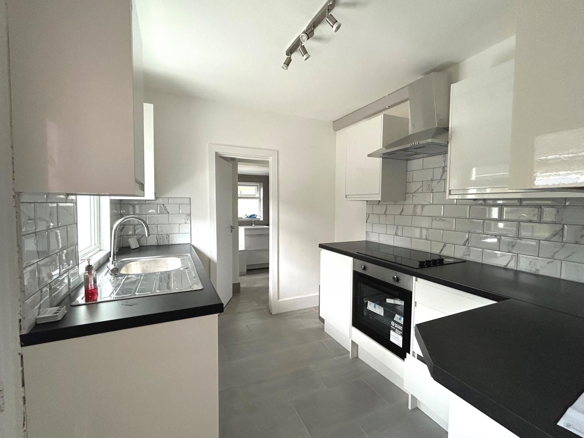 Room Thornton Road in Welwyn Hatfield