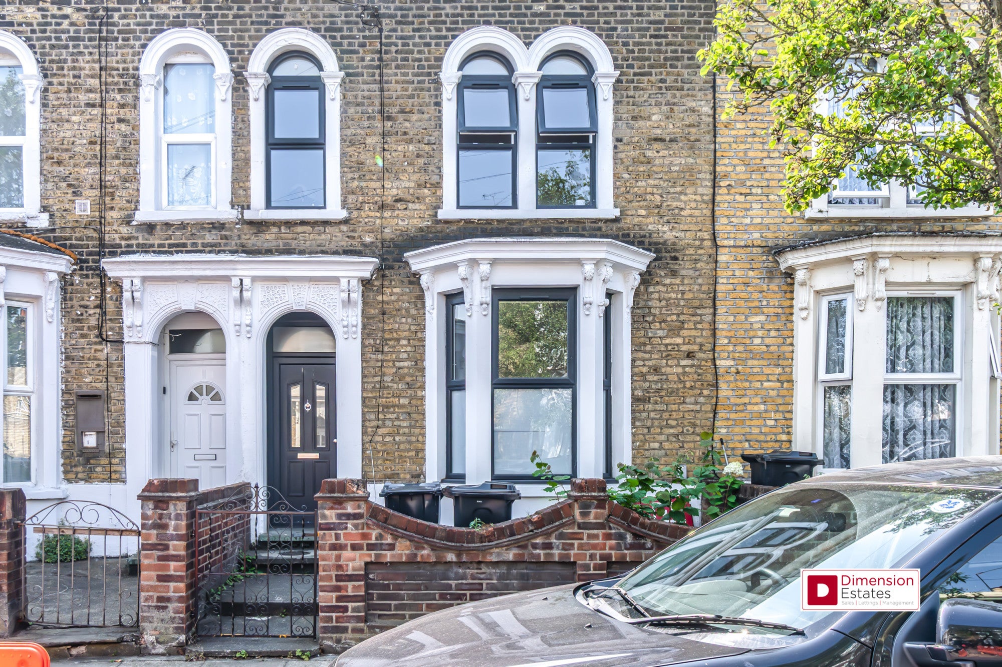 House Dunlace Road in Greater London