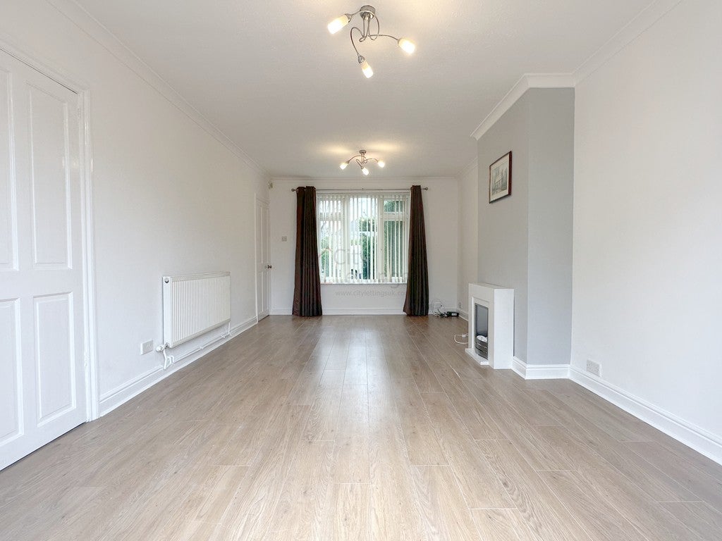 House Wheatacre Road in Nottingham