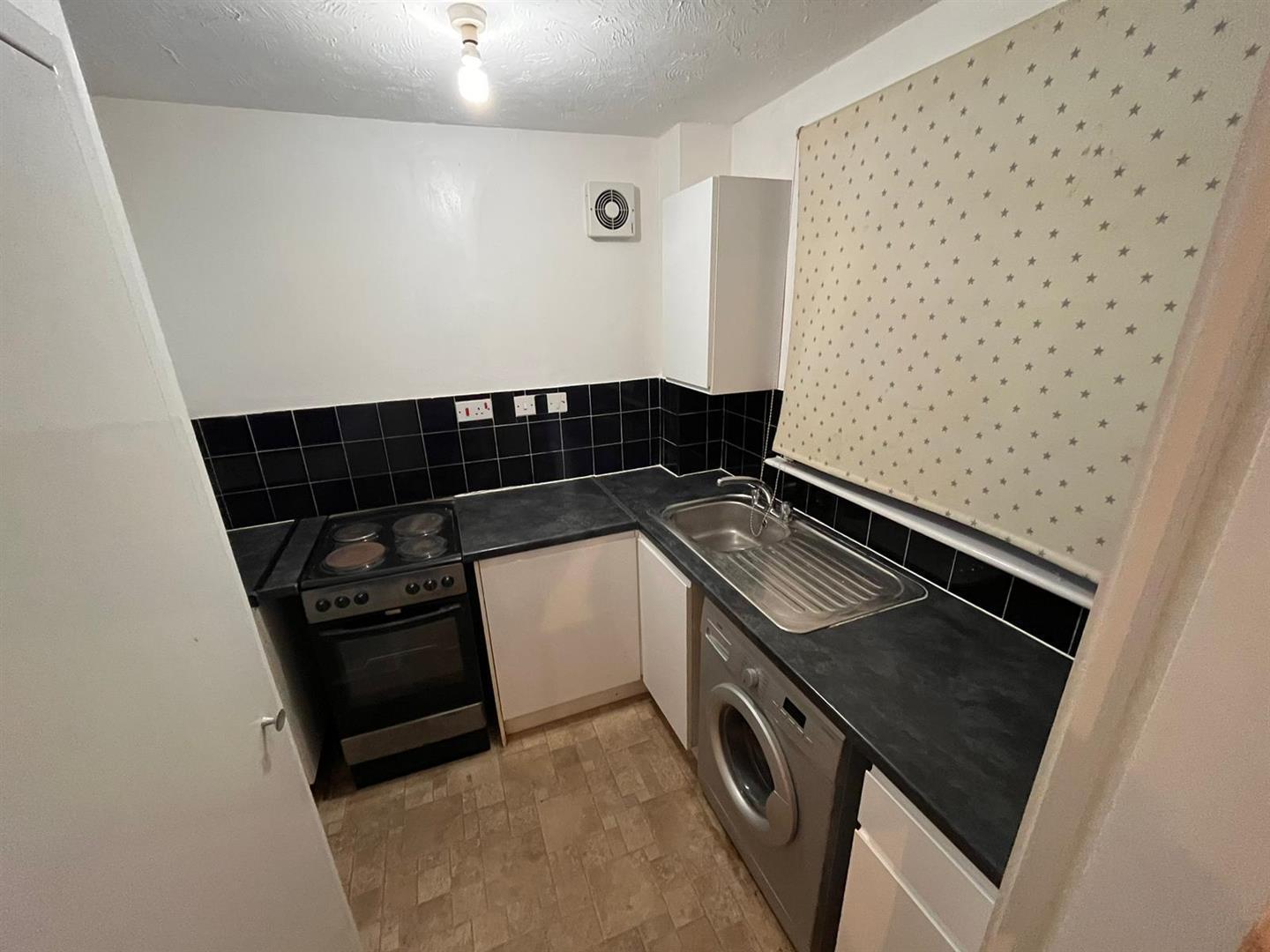 Flat Love Lane in Greater London