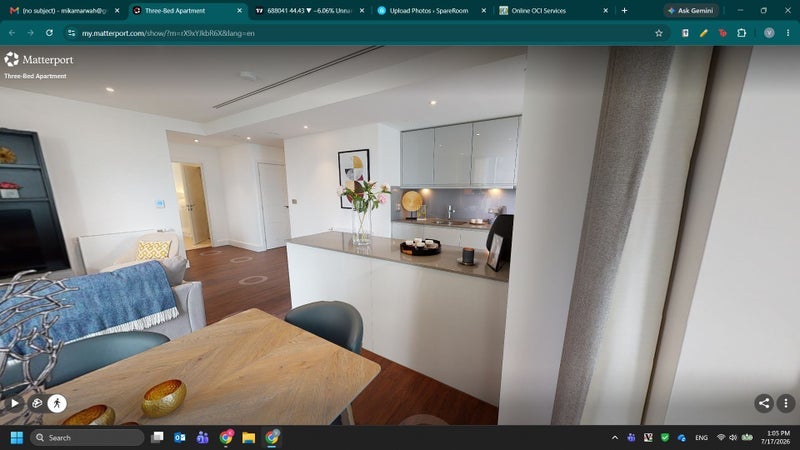 Room Harbour Way in Greater London