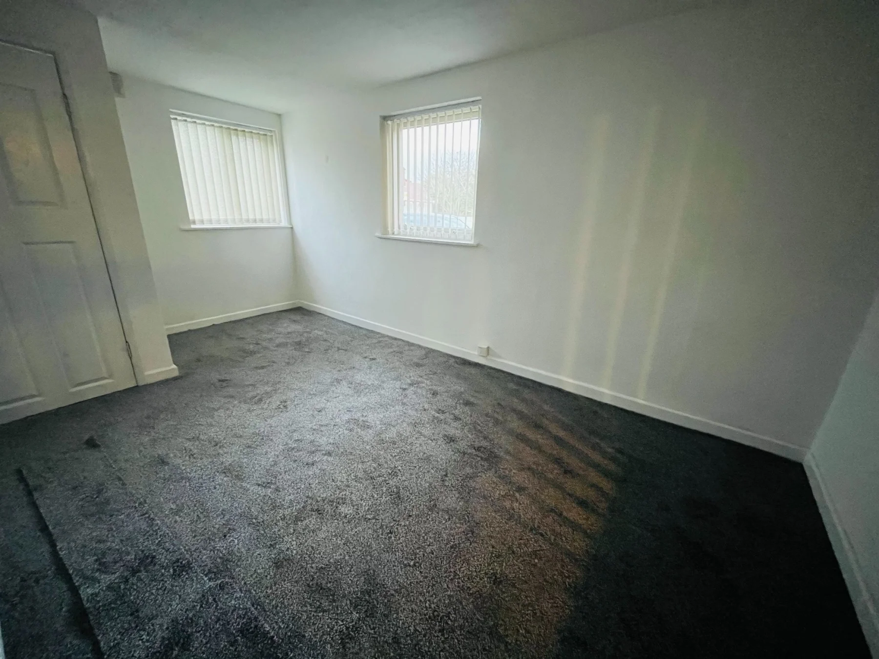 Flat Vicarage Lane in Coventry