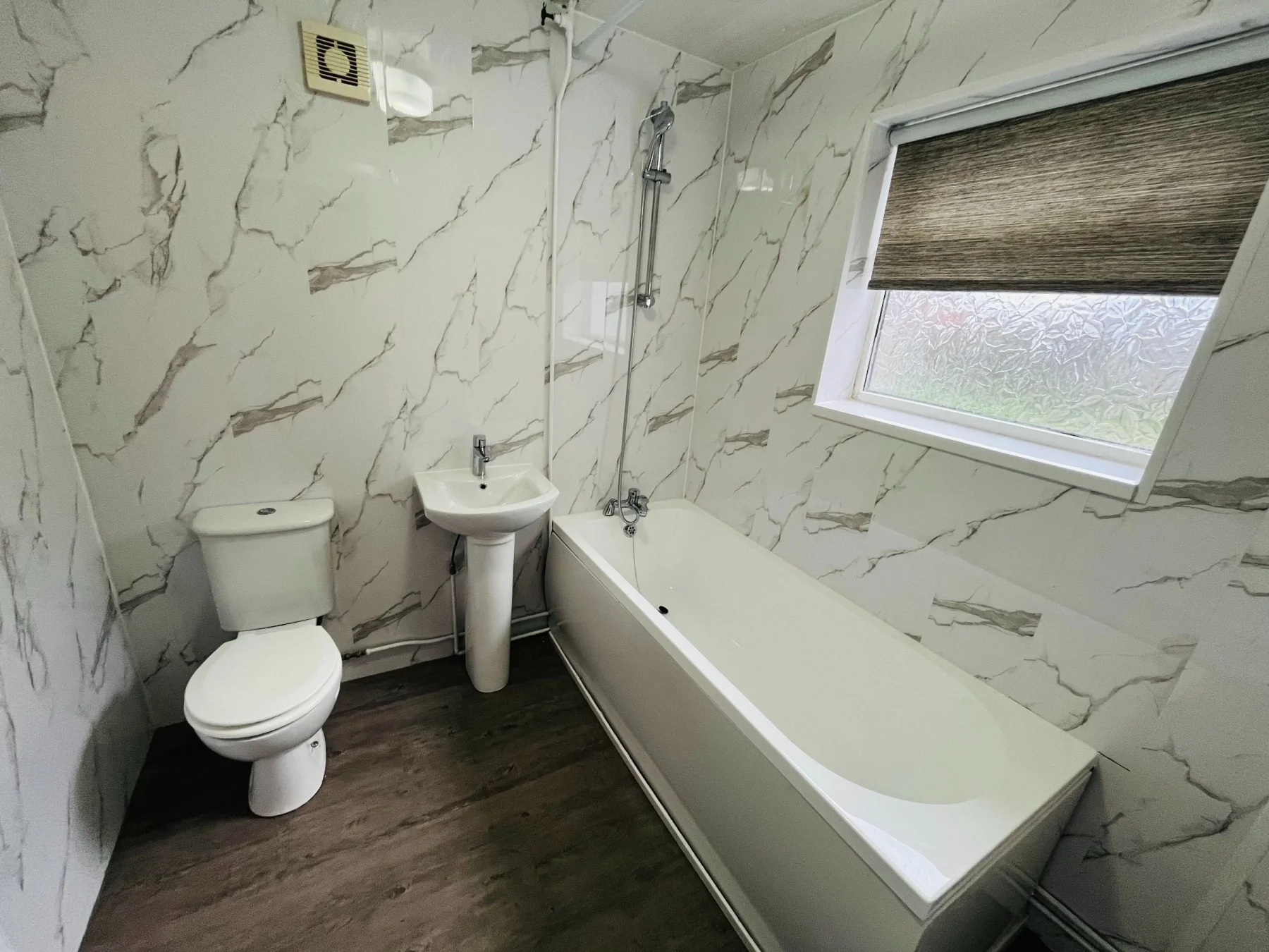 Flat Vicarage Lane in Coventry
