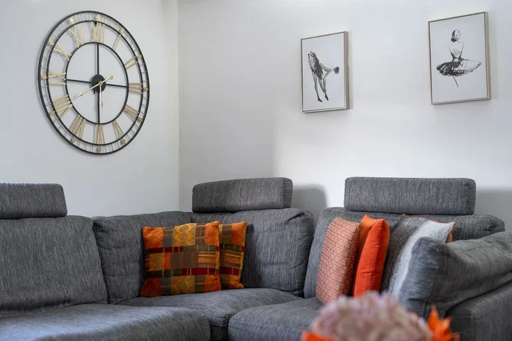 Flat Lower Belgrave Street in City of Westminster