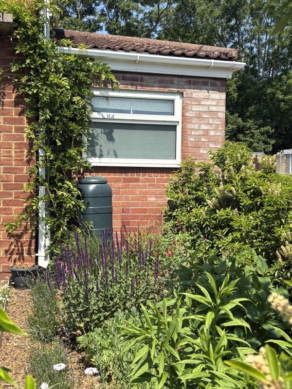 Flat Dursley Road in Bristol