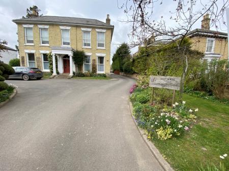 Flat Spilsby Road in Boston