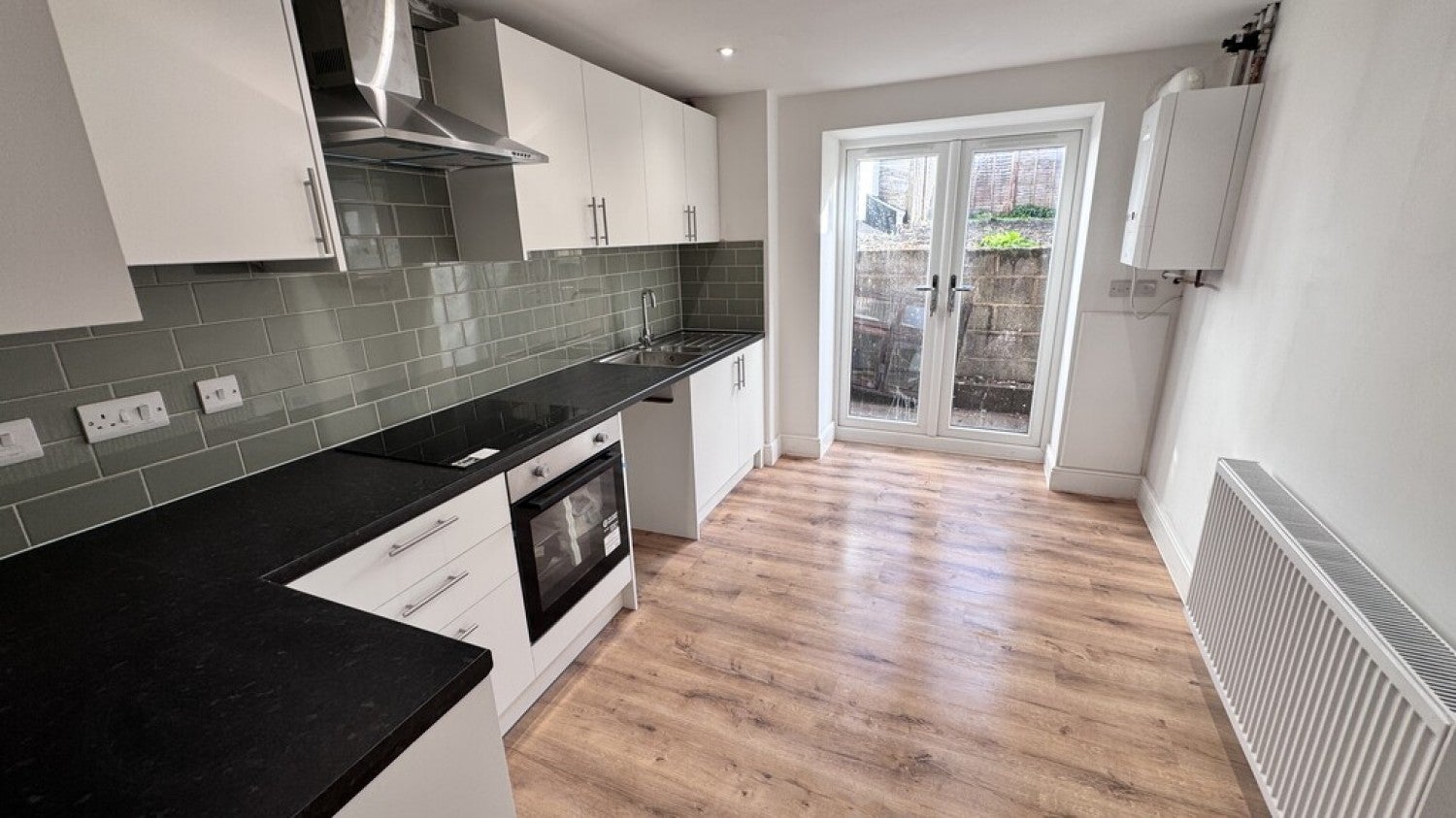 House Field Close in Westbury