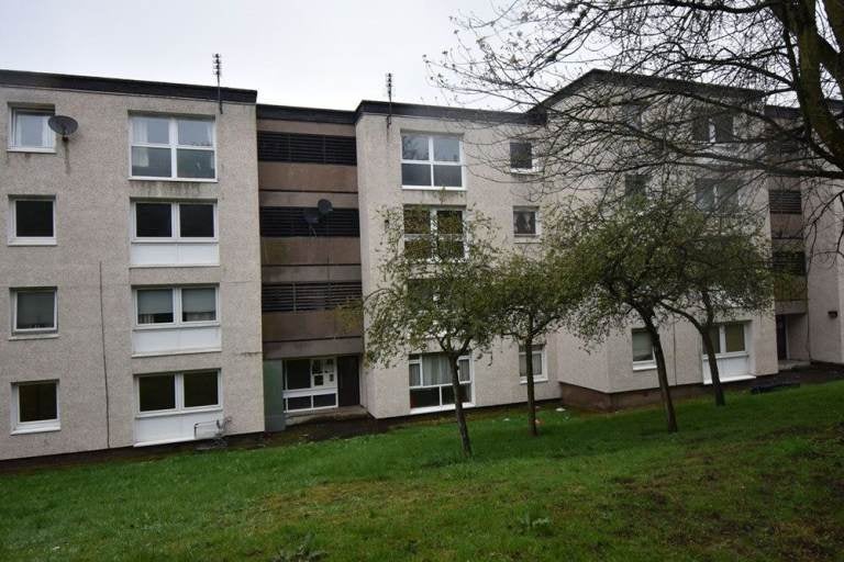 Flat Ballantrae Terrace in Dundee